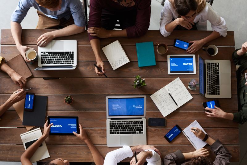 PCT Neumáticos: for founders